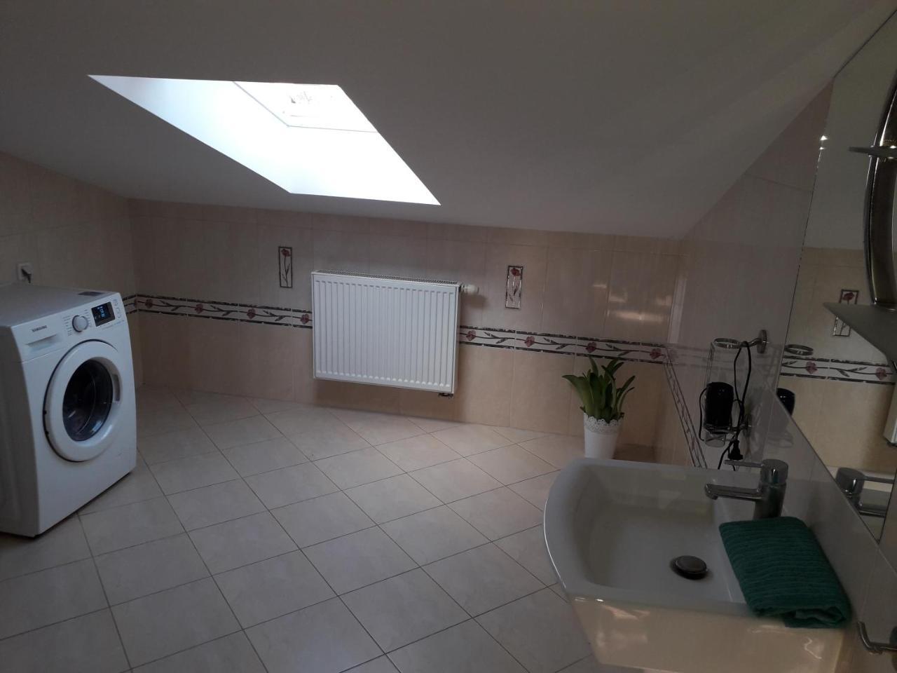 Horyzont Apartamento Lublin Exterior foto